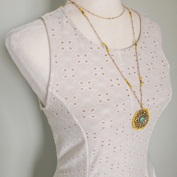 Double Lines Eyelet Dress - Picture 3 of 5